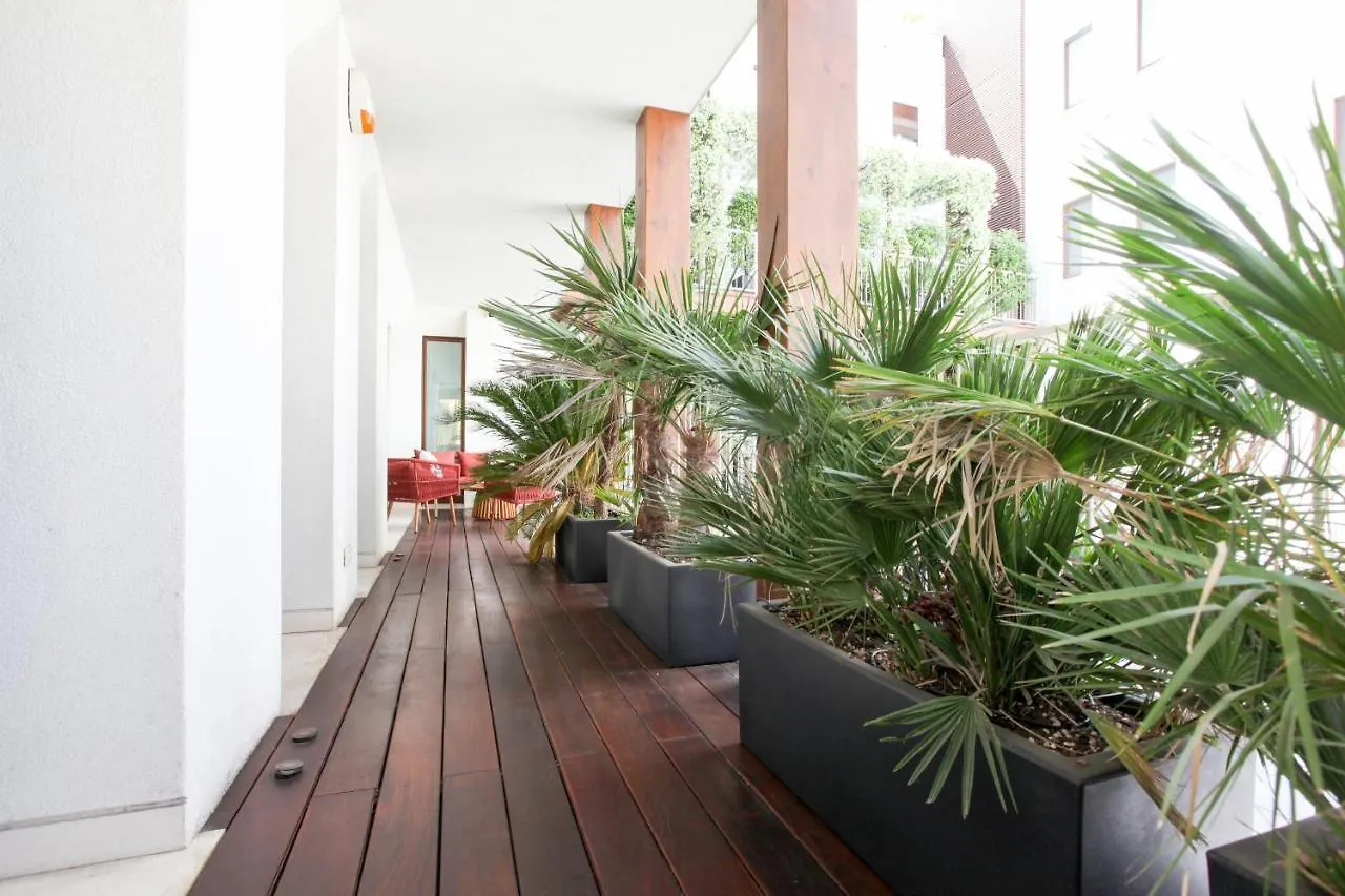 Fresh And Elegant Apartment Pta Venezia District ميلان 0*,