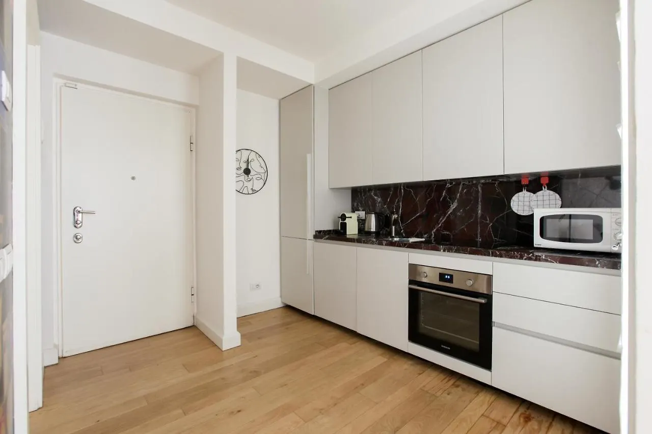 Fresh And Elegant Apartment Pta Venezia District ميلان